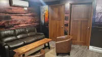 The Leelanau Sleeps 4 Fiber Optic WI-FIClose to Traverse City Crystal Mountain