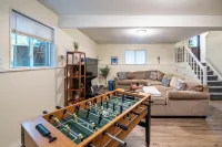 *Pet Friendly* Ski Camelback Waterpark Hiking  Casino & Shopping! Easy check out