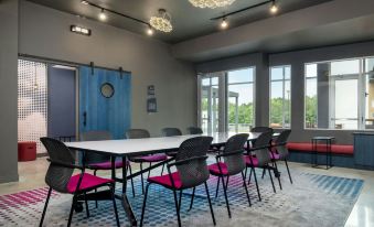 Aloft Florence