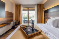 Next Door Park Hotels in der Nähe von Спомен куќа на Мајка Тереза