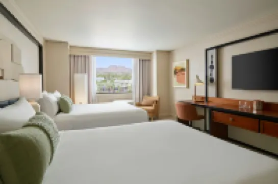 The Camby, Autograph Collection