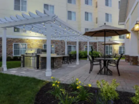 Homewood Suites by Hilton Long Island-Melville Hotels in Melville