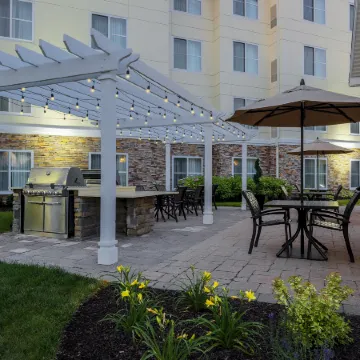 Homewood Suites by Hilton Long Island-Melville