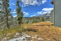 Newly Remodeled Condo Near Slopes, Access to Pool/Hot Tub, 5 Min to Town, Grill!