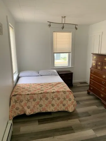 Ocean View 2 Bedroom Apartment Отели в г. Олд-Орчард-Бич