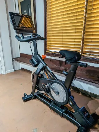 Perfect Family Escape: Playground, Fire Pit, Games & Boat Parking Near Kemah!