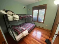 Cozy chalet with hot tub and ski resort view