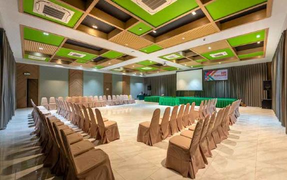 2. 아트 라이스 리..