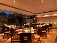 Spree Shivai Hotel Pimpri - breakfast