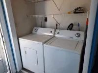 Tranquil 2-bedroom beach house - bungalow in Panama City with WiFi, AC