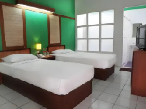 Image Hotel & Resto Hotels in Regol