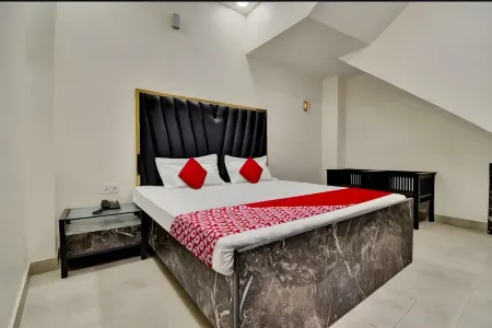 Hotel Sukoon Отели рядом с достопримечательностью «ARRAY LOGIC»