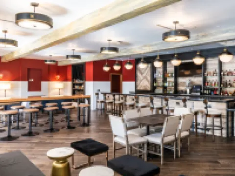 Cherry Valley Hotel Hotels in Newark