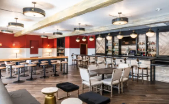 Cherry Valley Hotel