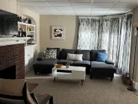 Charming 3-bedroom townhome with WiFi, in central location in Potsdam Village Hotels in Potsdam