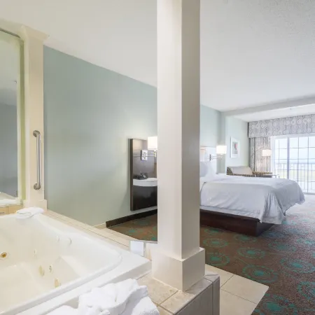 Hampton Inn & Suites Chincoteague-Waterfront