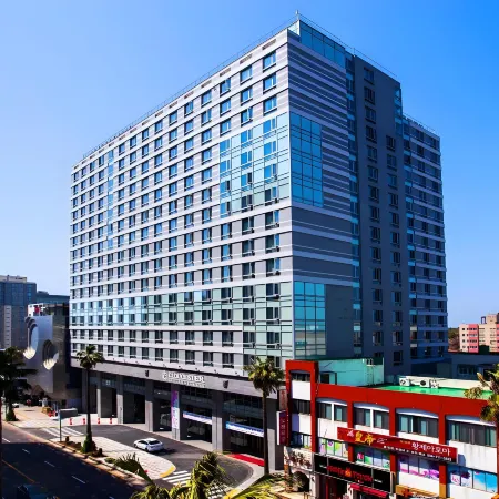 J-Grand Hotel Отели рядом с Аэропорт Чеджу