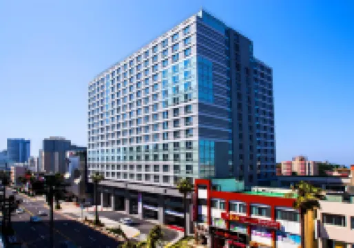 J-Grand Hotel Hoteles cerca del Aeropuerto Internacional de Jeju