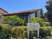 Modern Villa steps away from the white sandy beach on upscale Lido Key, Sarasota