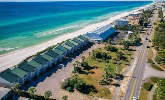 Seacrest - 6 - 2 Br Townhouse by RedAwning