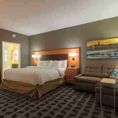 TownePlace Suites Belleville Rooms