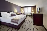 Comfort Inn فنادق في Brooklyn Center
