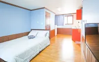 Pohang Ara Pension Hotels near Guryongpo Beach