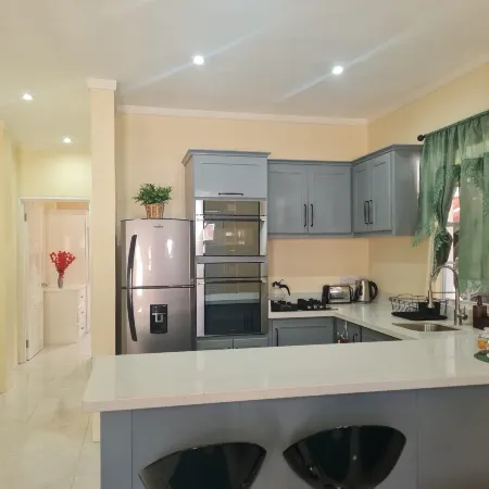 Condo in Gros Islet 10 Mins Drive to Beach
