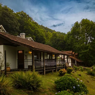 Pousada la Vista Hotels near Snowland Gramado