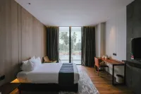 Roxy Beach Resort Hotels in Sematan