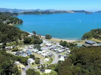 Oamaru Bay Tourist Park Hotels in Coromandel