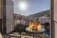 Hotel Eleven - Mountain view