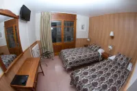 Hotel Comapedrosa Hotels in Erts