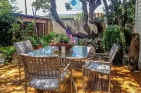 2 Minutes to the Beach; Close to Seaside, Vintage Cottage in Old Seagrove Hôtels à : Seaside