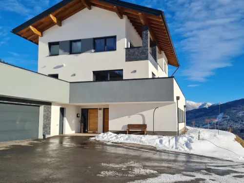 Flat in Wagrain Near Ski Slopes
