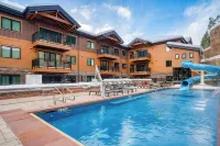 Luxe, Near Vail w/ Outdoor Oasis, Pool, & Game Room Alpine Oasis at Frontgate