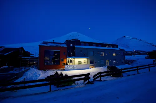 Svalbard Hotell | Polfareren - Интернет