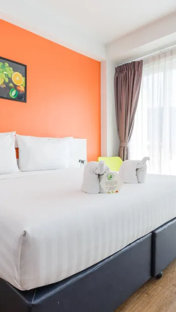 ห้องดีลักซ์ พร้อมวิวสระว่ายน้ำ