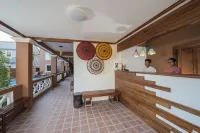 Traveller Lodge Ngapali by River Top - 2-Star