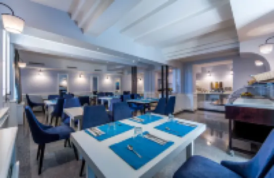 Hotel Domino