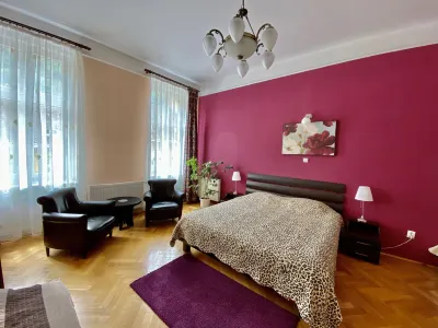 Casa Balcescu Отели в г. 
