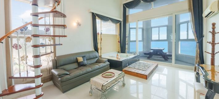 Youngduk Sea & Spa Pension Hotels in Yeongdeok