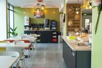 Moov'Appart Hotel Clichy