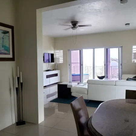 Villa Indigo 1Br in Private Gated Estate