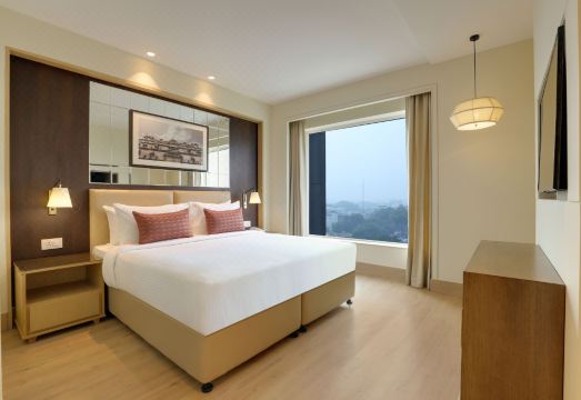 2. 레몬 트리 호텔..