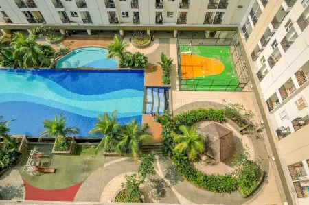 Homey and Simply 2Br Apartment at Cinere Resort
