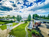 Hotel de la Rive Hotels in Sorel