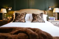 Ty Afon - River House Hotels near Pen y Pass Warden Centre