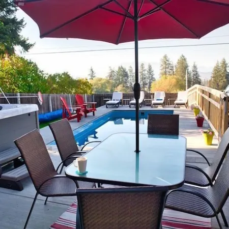 Salish Bed & Breakfast and Spa