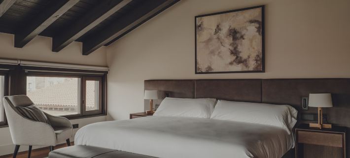 Santa María Briones Hotels in Comarca de Haro